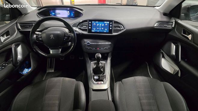 Peugeot 308 SW generation-ii 1.5 bluehdi 130 allure  Gris de 2021