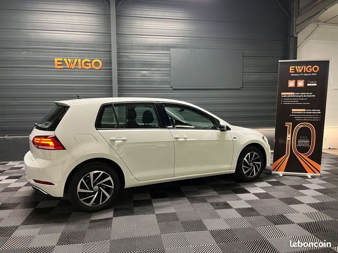 Volkswagen Golf 1.0 tsi 115 connect kit distribution neu Blanc de 2018