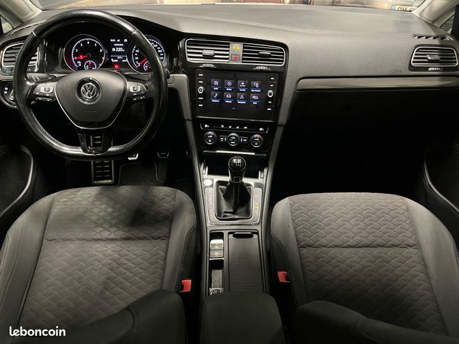 Volkswagen Golf 1.0 tsi 115 connect kit distribution neu Blanc de 2018