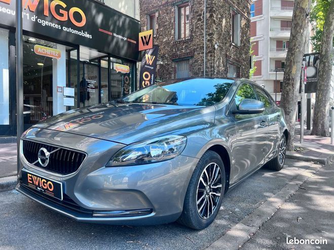 Cliquer pour voir la photo suivante Volvo V40 2.0 t3 150 momentum Gris de 2016
