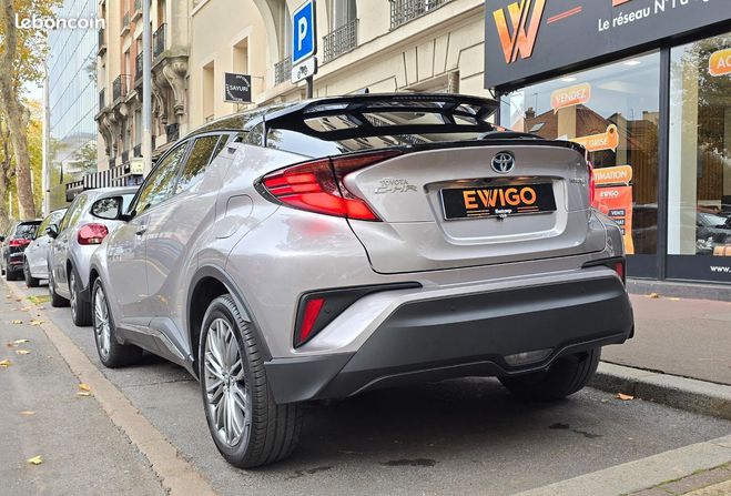 Toyota C HR 1.8 hsd 122h 100 full-hybrid distinctive Gris de 2021