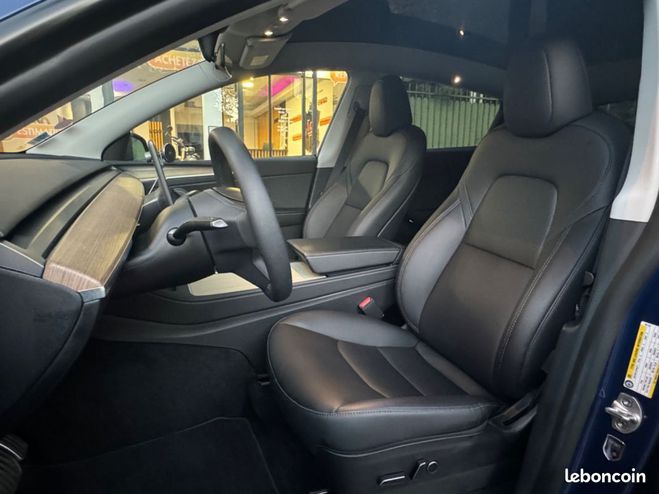 Tesla Model Y electric 300 60kwh standard-range bva Bleu de 2023