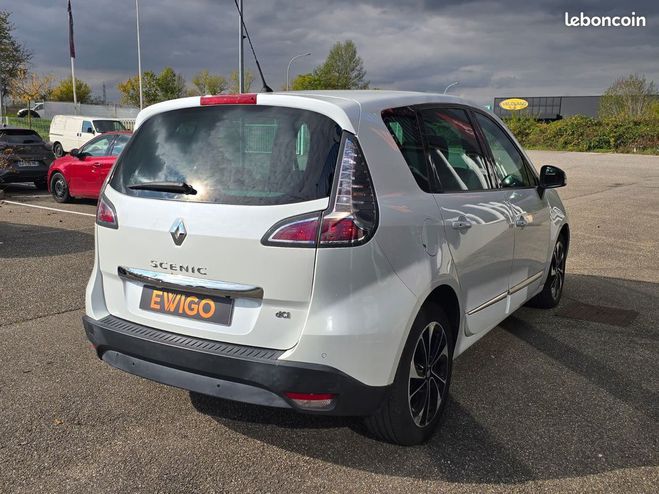 Renault Scenic 1.6 dci 130ch energy bose Blanc de 2016