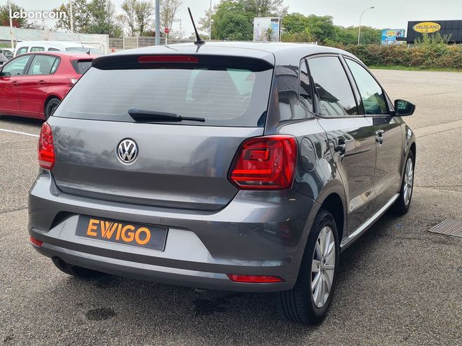 Volkswagen Polo 1.4 tdi 90 bluemotion confort Gris de 2016