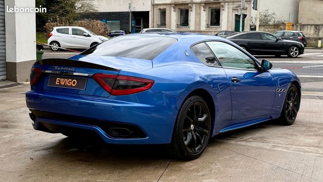 Maserati Gran Turismo (2) 4.7l v8 460 sport   carbone ceramiqu Bleu de 2014