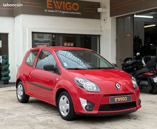 Cliquer pour voir la photo suivante Renault Twingo 1.2 75 authentique eco2 1ere main dist Rouge de 2011