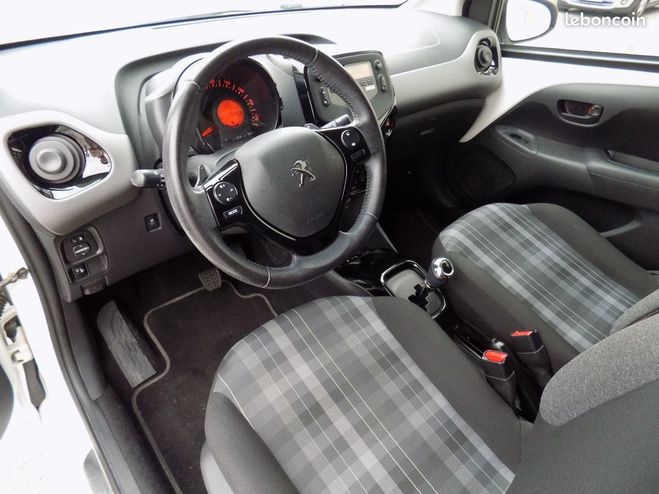 Peugeot 108 1.0 vti 70 active etg automatique 5p Blanc de 2019