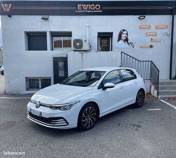 Voir détails -Volkswagen Golf 2.0 tdi 150 bluemotion life dsg bva à Nmes (30)