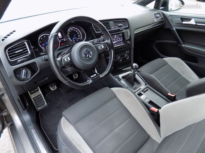 Volkswagen Golf vii 7 r 2.0 tsi 300 4motion bvm milltek  Gris de 2015