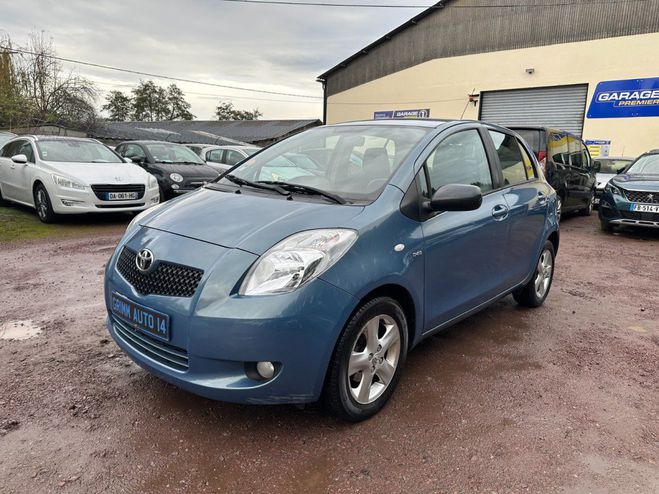 Toyota Yaris 1.4d 90ch Luna Bleu de 2005