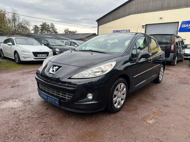 Peugeot 207 1.6 HDi 92ch Active FAP Noir de 2011