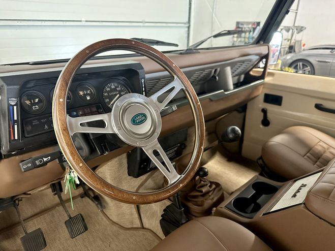 Land rover Defender 110 2.5 TD 85ch BVM5 Station Wagon 9 pla Keswich Green de 1988