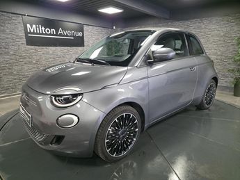  Voir détails -Fiat 500 Cabriolet Electrique 42 kWh La Prima à Guret (23)