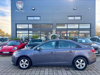  Voir détails -Chevrolet Cruze 1.6 16v 124ch LS à Nouvoitou (35)