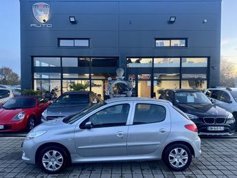  Voir détails -Peugeot 206+ PLUS 1.4 HDi FAP Urban Euro5 5p Blue Lio à Nouvoitou (35)