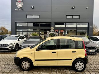  Voir détails -Fiat Panda II 1.2 8v 69ch Dynamic Euro5 à Nouvoitou (35)