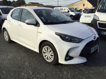  Voir d&eacute;tails -Toyota Yaris HYBRID BUSINESS 116H &agrave; Gardonne (24)