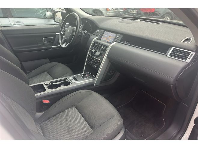 Land rover Discovery Mark II TD4 150ch SE BVA BLANC NACRE de 2017