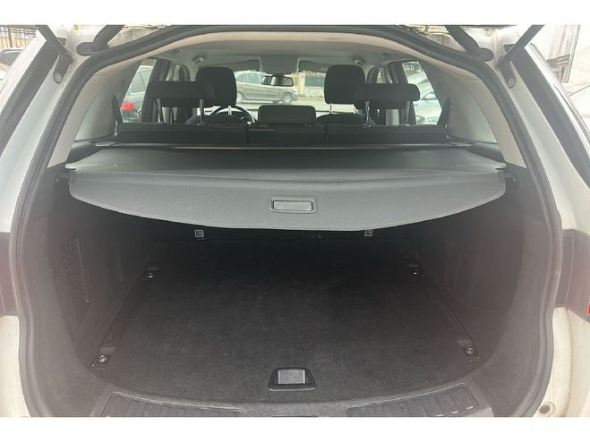 Land rover Discovery Mark II TD4 150ch SE BVA BLANC NACRE de 2017