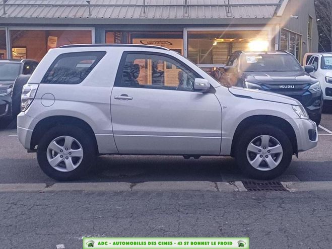 Suzuki Grand Vitara 1.6 VVT 3 PORTES 4X4 Gris Clair de 2013