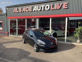  Voir détails -Toyota Yaris 100 VVT-I MILLENIUM 5P à Eckbolsheim (67)