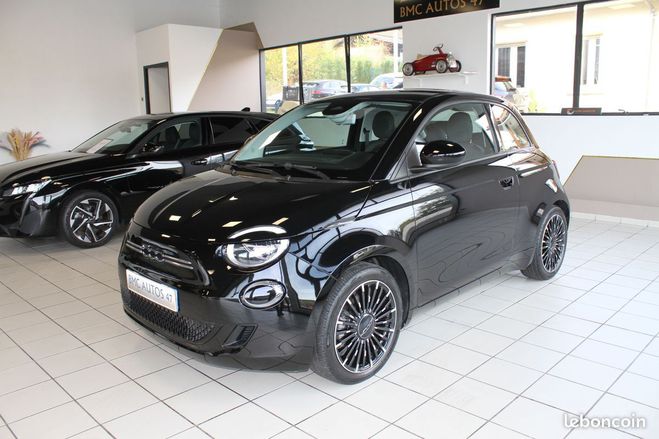 Fiat 500 e 118ch Icone 42 kwh 1er Main Noir de 2022