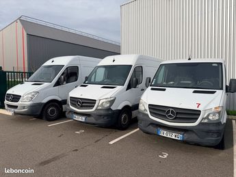  Voir détails -Mercedes Sprinter Utilitaires : 3x 313 314 316 CDI 32N 37S à Tresses (33)