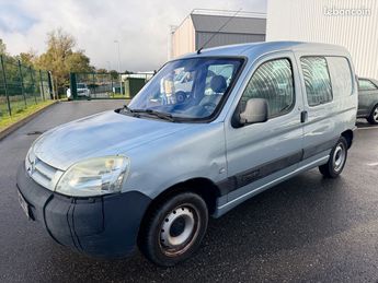  Voir détails -Citroen Berlingo Fourgon 600kg 2.0 HDi 90ch Confort Clim  à Tresses (33)