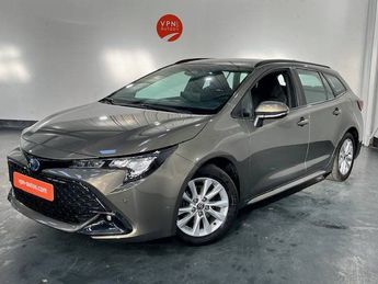  Voir détails -Toyota Corolla Touring Spt 1.8 140ch Dynamic Business M à Guipavas (29)