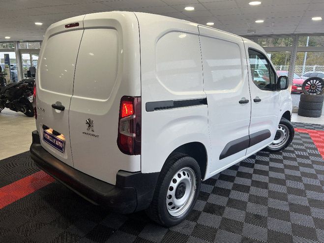 Peugeot Partner FOURGON 1000 KG 130 SetS EAT8 PREMIUM Blanc de 2021