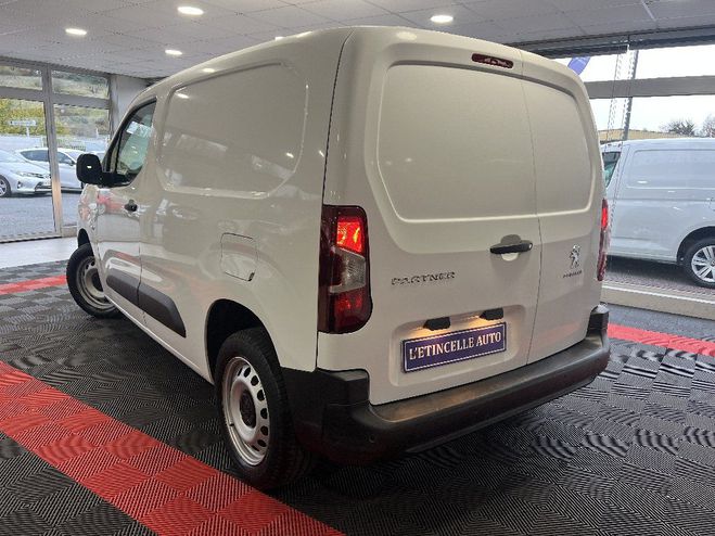 Peugeot Partner FOURGON 1000 KG 130 SetS EAT8 PREMIUM Blanc de 2021