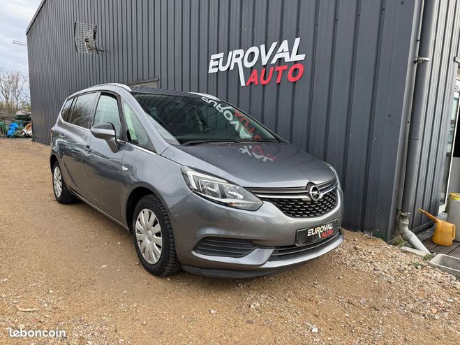 Opel Zafira Tourer 1.6 cdti 135ch start & stop 7 pla Gris de 2017