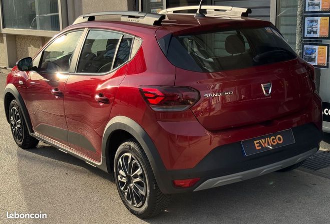 Dacia Sandero stepway confort 1.0 eco-g gpl 100ch 1er  Rouge de 2021