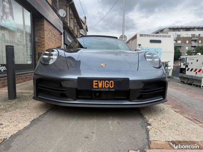 Porsche 911 type 992.2 3.0 394 ch pdk ? franaise ch Gris de 2024