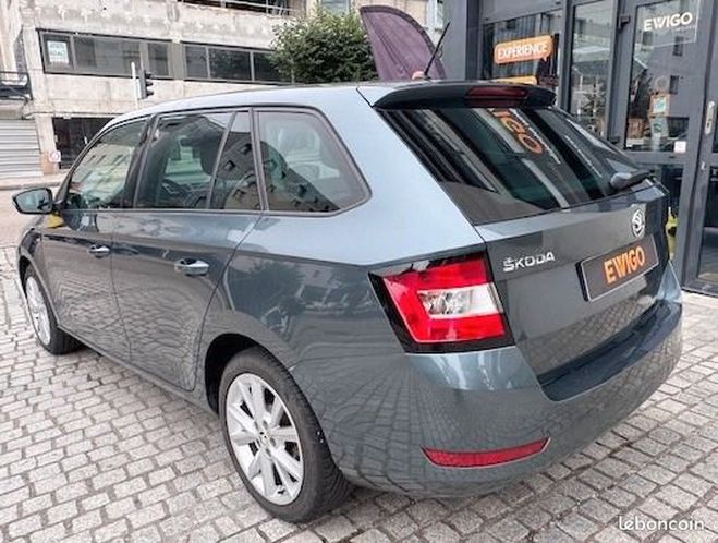 Skoda Fabia Combi 1.0 tsi 110 clever dsg Gris de 2019