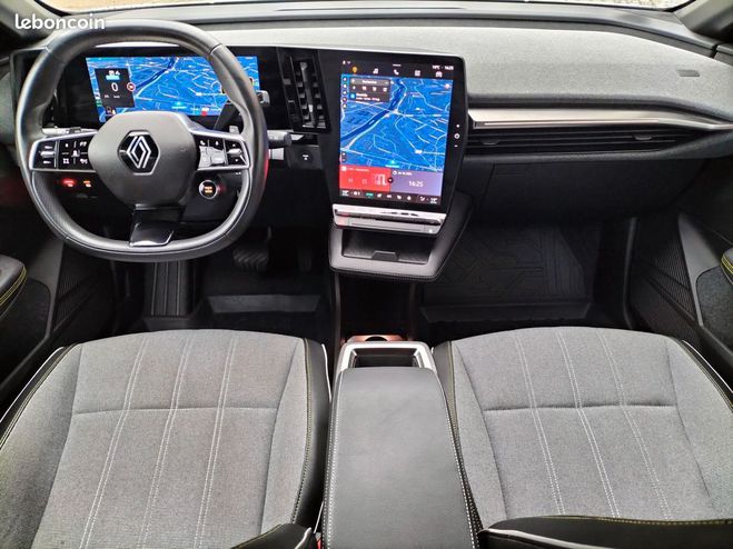 Renault Megane ev60 e-tech electric 220 75ppm 60kwh sup Blanc de 2022