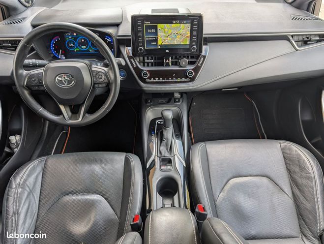 Toyota Corolla x 122h collection Blanc de 2019