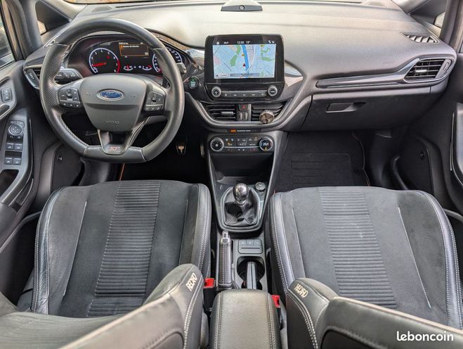 Ford Fiesta v 1.5 200ch stop&start st-plus 5p pack p Gris de 2019
