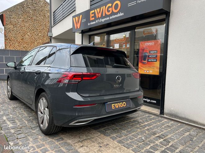 Volkswagen Golf 1.5 e-tsi 150 style 1st dsg Gris de 2020