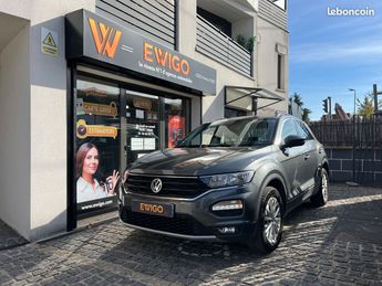  Voir détails -Volkswagen T Roc 1.5 tsi 150 evo bvm6 lounge à Pierrelaye (95)