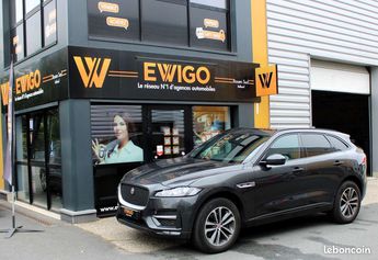  Voir détails -Jaguar F Pace 2.0t 250 ch r-sport awd bva8 à Belbeuf (76)
