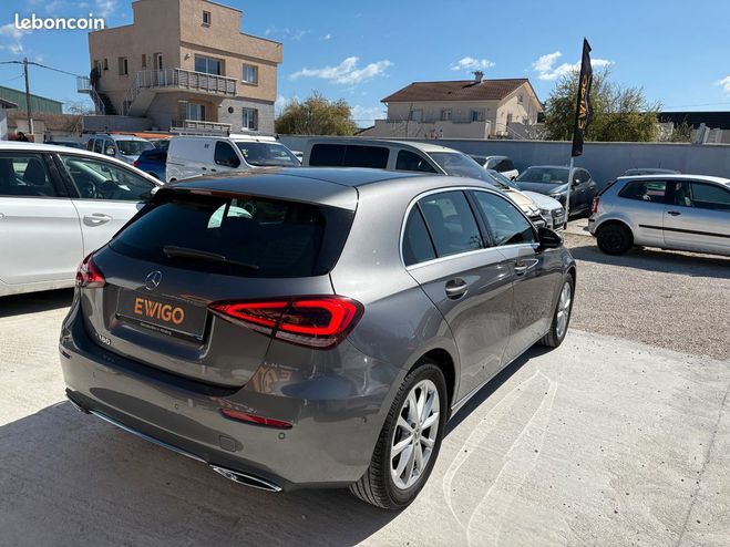 Mercedes Classe A 1.3 180 135 ch progressive line Gris de 2018