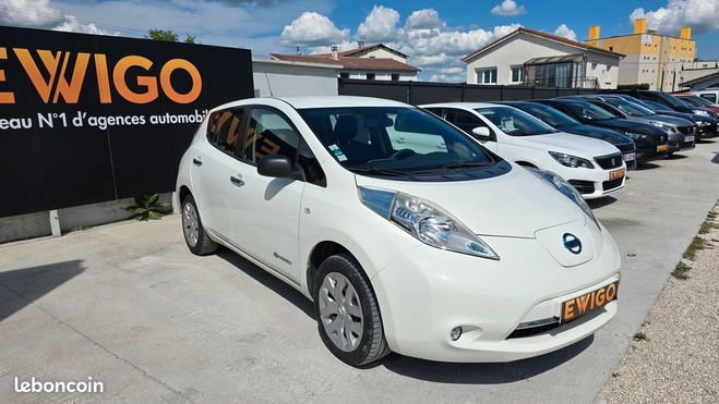 Nissan Leaf electric 110 24kwh charge rapide Blanc de 2016