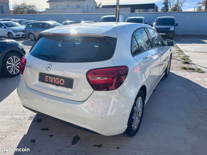 Mercedes Classe A 1.6 180 122 ch blueefficiency intuition Blanc de 2016