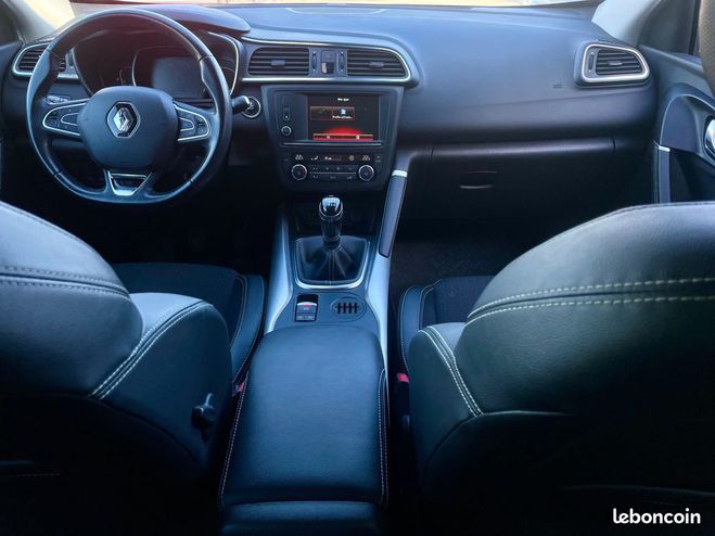 Renault Kadjar 1.2 tce 130ch intens 1re main suivi com Rouge de 2016