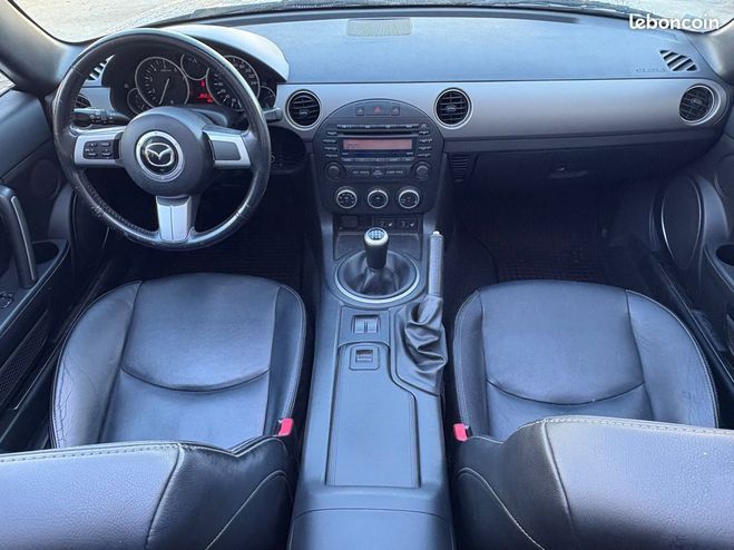 Mazda MX5 5 mx5 roadster 1.8 mzr 125ch elegance si Gris de 2010