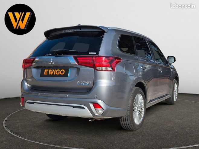 Mitsubishi Outlander 2.4 240h 135 twin-motor phev hybrid 13.8 Gris de 2019