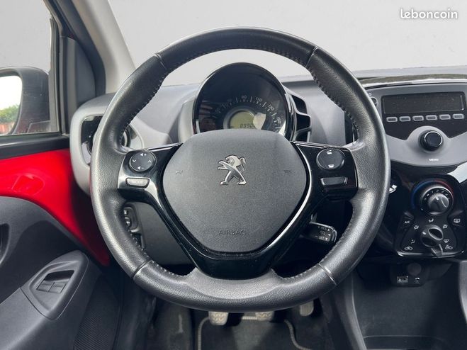 Peugeot 108 1.0 vti 70 style start-stop 1ere main en Rouge de 2019