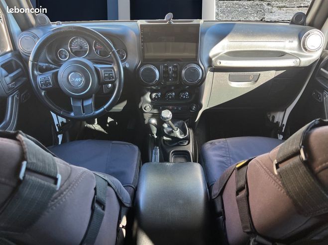 Jeep Wrangler top config 2.8 crd 200 unlimited awd bvm Blanc de 2014