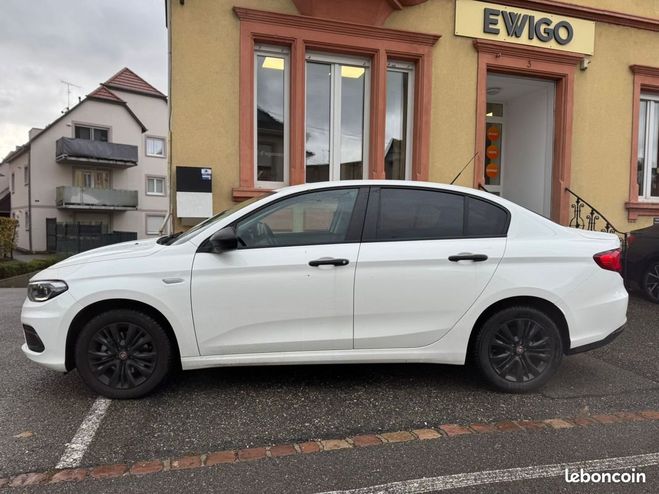 Fiat Tipo 1.4 95 street start stop- premiere main  Blanc de 2019